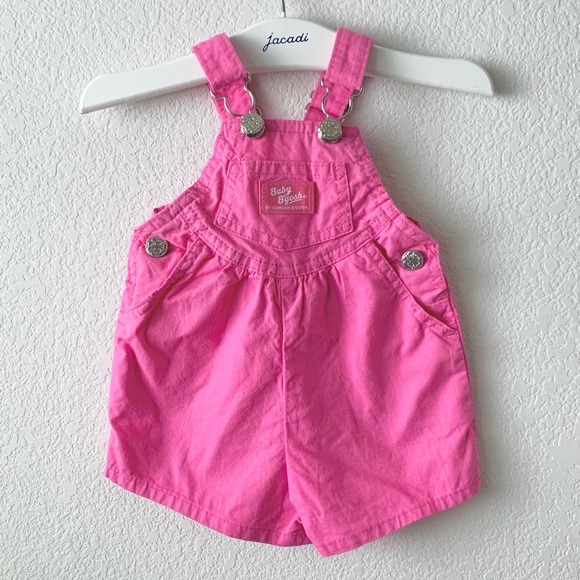 Vintage 90’s Oshkosh b’gosh Pink baby Overalls